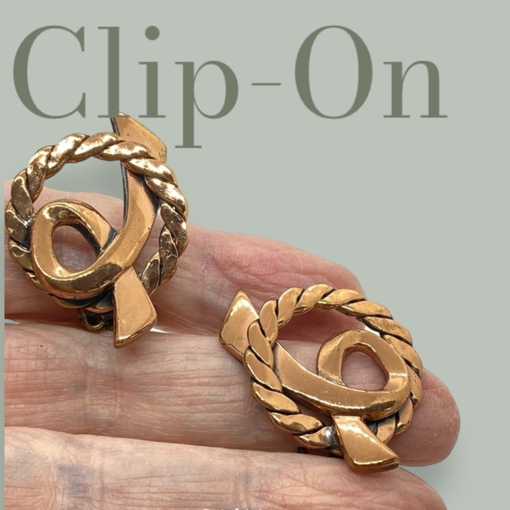 Vintage Copper Mod Clip On Earrings